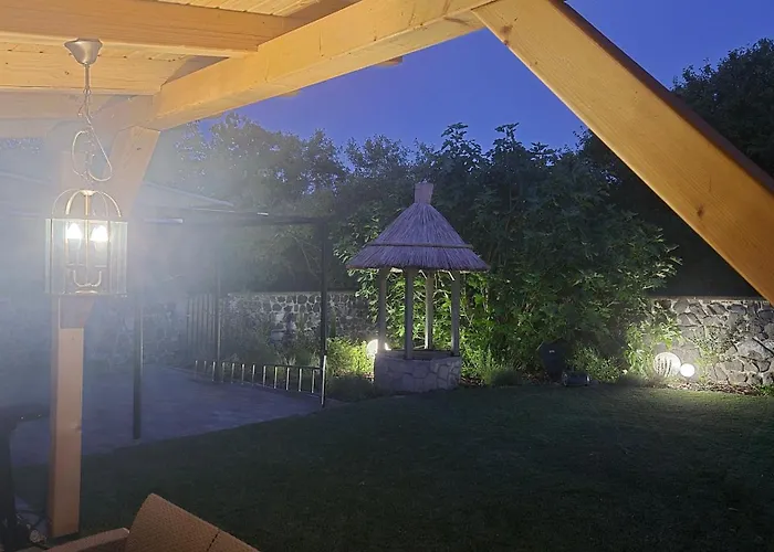 빌라 Zanzara Pakozd